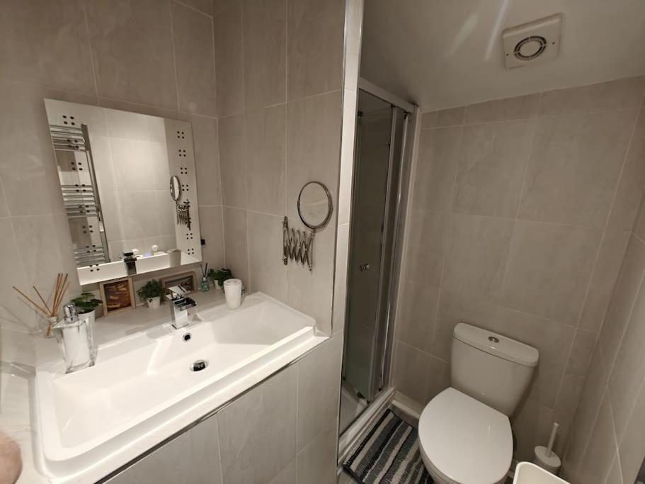 Welsh Miners Cottage Four Bedroom House Treherbert 외부 사진