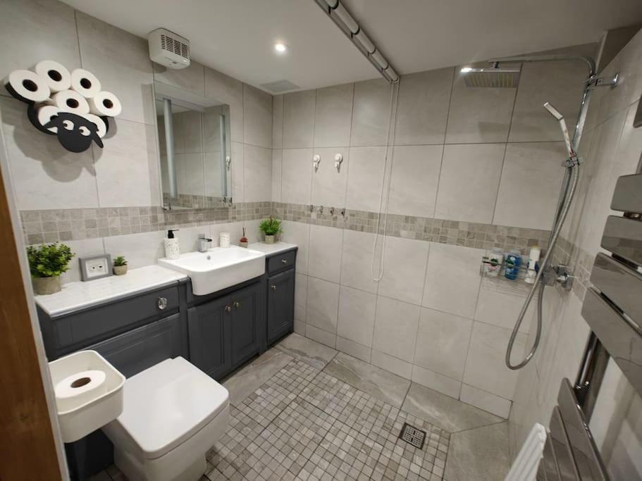Welsh Miners Cottage Four Bedroom House Treherbert 외부 사진