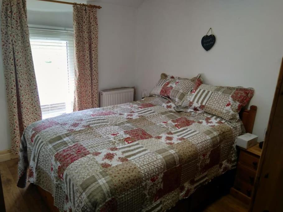 Welsh Miners Cottage Four Bedroom House Treherbert 외부 사진